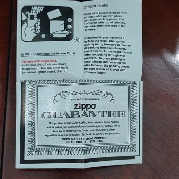 Unfired 2004 Vintage Marlboro Eat Ride Sleep Zippo Cigarette Lighter in Box - Picture 4 of 8